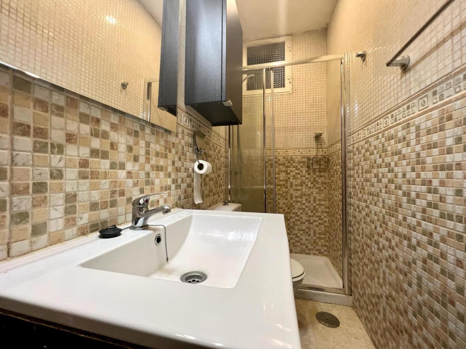 Apartamento Piso En Arguelles Madrid Exterior foto